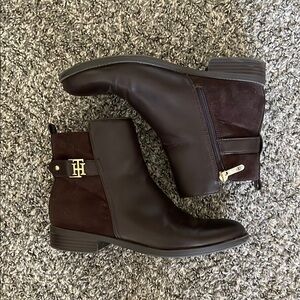 Tommy Hilfiger Women's Brown Seude Ankle Boots